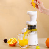 Automatic cordless portable blender